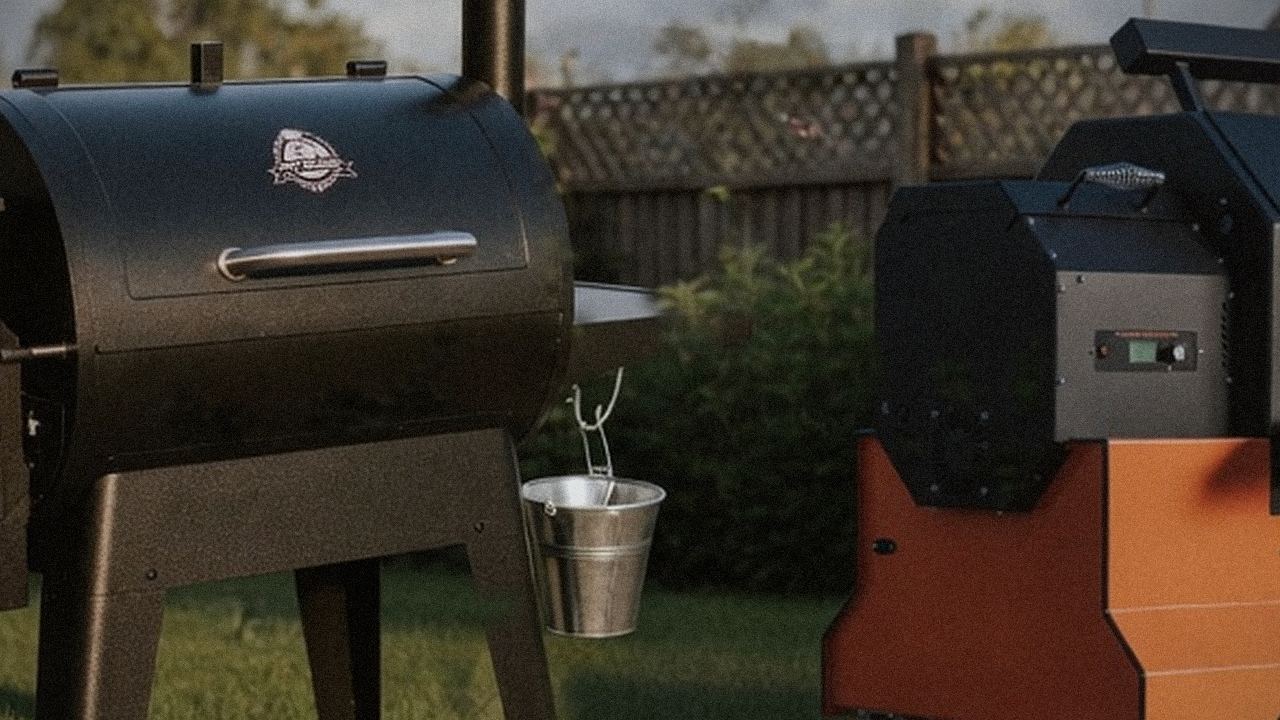 Pit Boss Sportsman and Yoder Smokers YS640s starting up, controllers lit