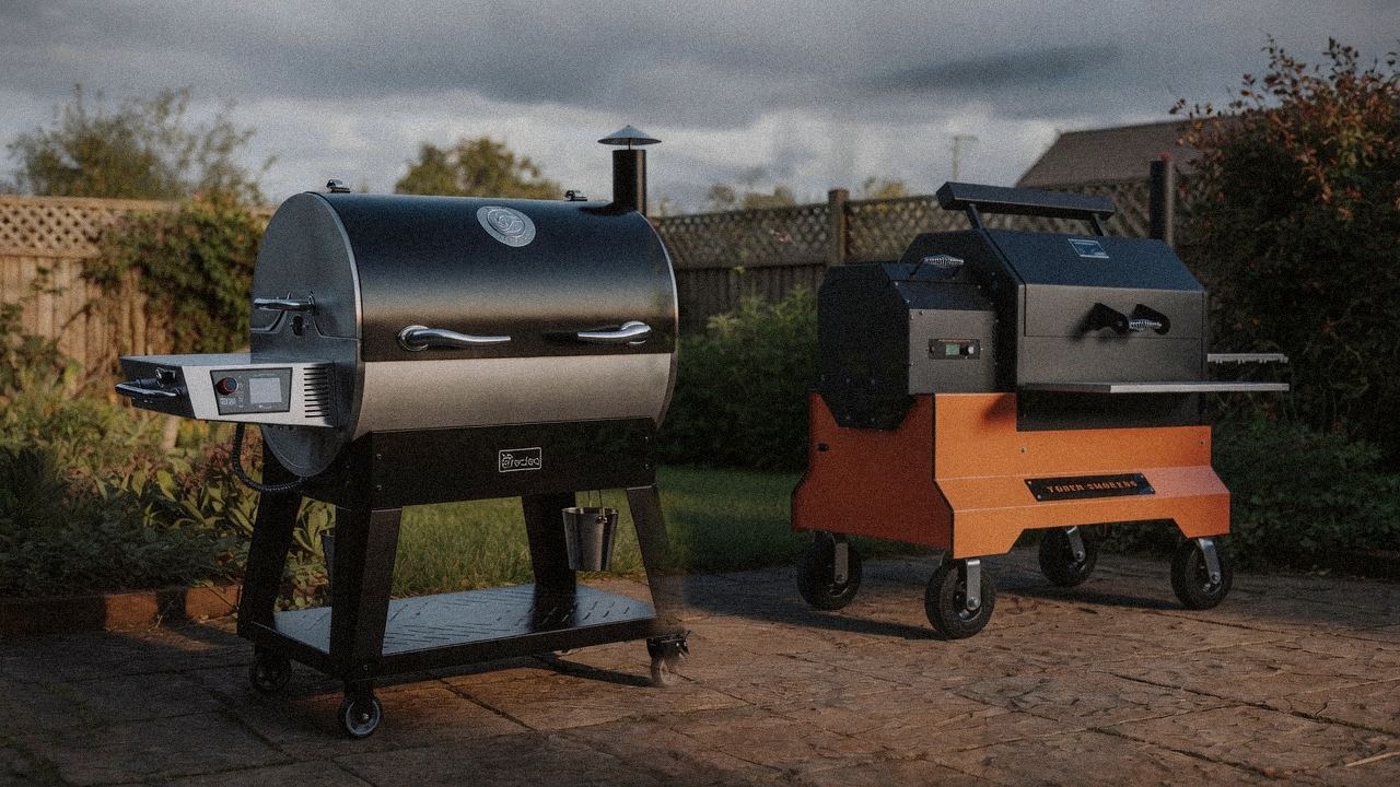 Morning patio with the recteq Flagship 1600 and the Yoder Smokers YS640s, unboxing-day mood