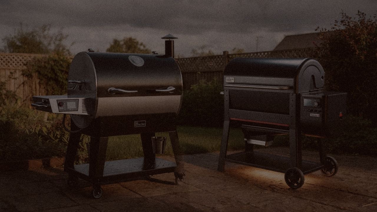 recteq Flagship 1600 beside Weber Searwood XL 600, official product photography on a dark steel panel