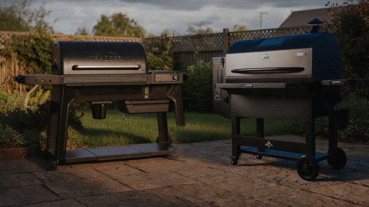 Scoreboard of Traeger Woodridge Pro vs GMG Peak Prime 2.0 fights from verified specs