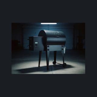 Traeger Tailgater 20